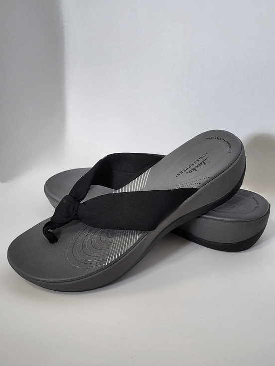 Clarks Shoes - Clarks Cloud Steppers Thong Sanndals Flip Flops Black And Gray